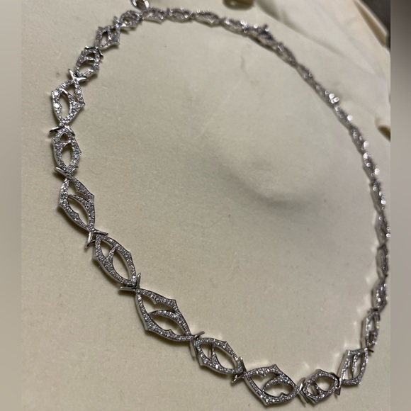 STEPHEN WEBSTER ROSE & THORN DIAMOND NECKLACE EXCELLENT PRISTINE CONDITION!! - Picture 15 of 16